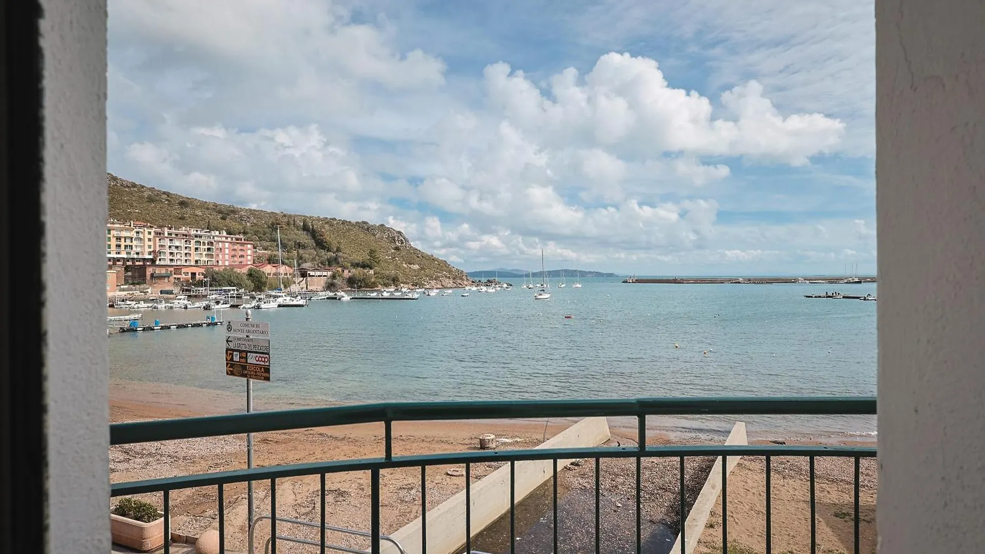 Bi Hotel Porto Ercole  3*, Porto Ercole (Grosseto) Italy