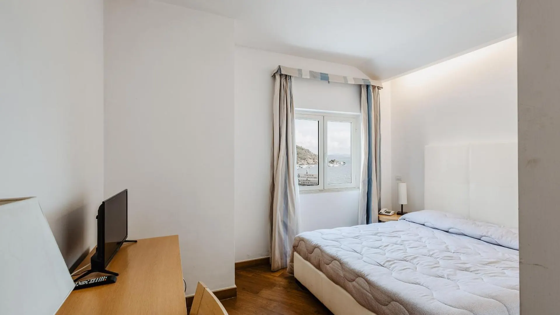 Bi Hotel Porto Ercole  3*, Porto Ercole (Grosseto)
