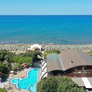 Canado Club Family Village Feriested